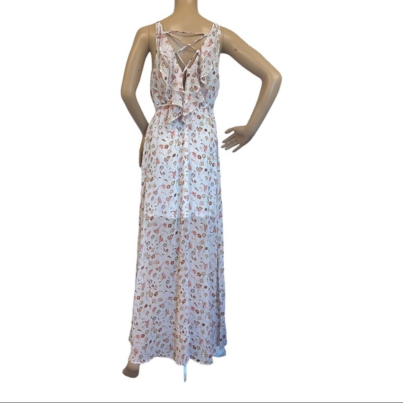 Miami Dress Women S White and Floral Metallic Thread Detail Wrap Style - Picture 6 of 12
